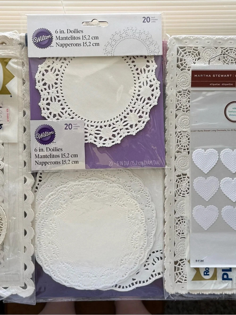 Wilton Craft White Decorative Paper Doilies Pack